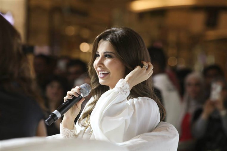 Nancy Ajram at Bazaar Arabia